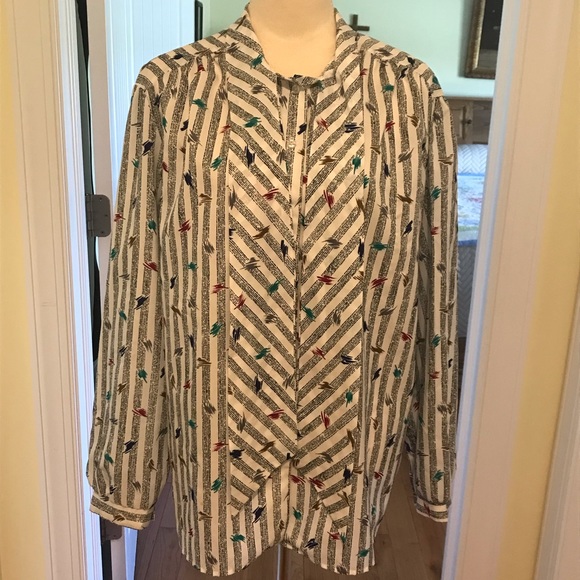 Vintage Lady Winston☀️Pussybow button down - Picture 9 of 11